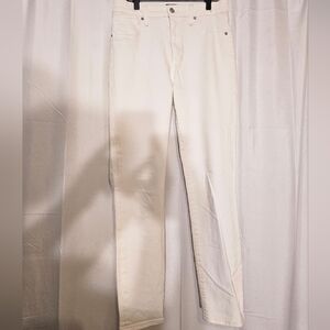 White High Rise Super Skinny jeans